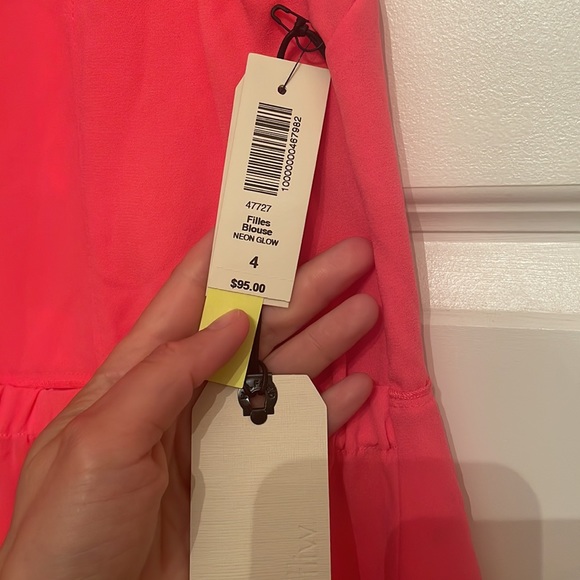 Aritzia Wilfred “filles” top - Picture 3 of 3